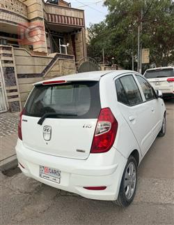هیۆندای i10
